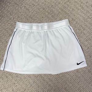 Nike Dri-Fit Medium Tennis Skirt White Black Stripe